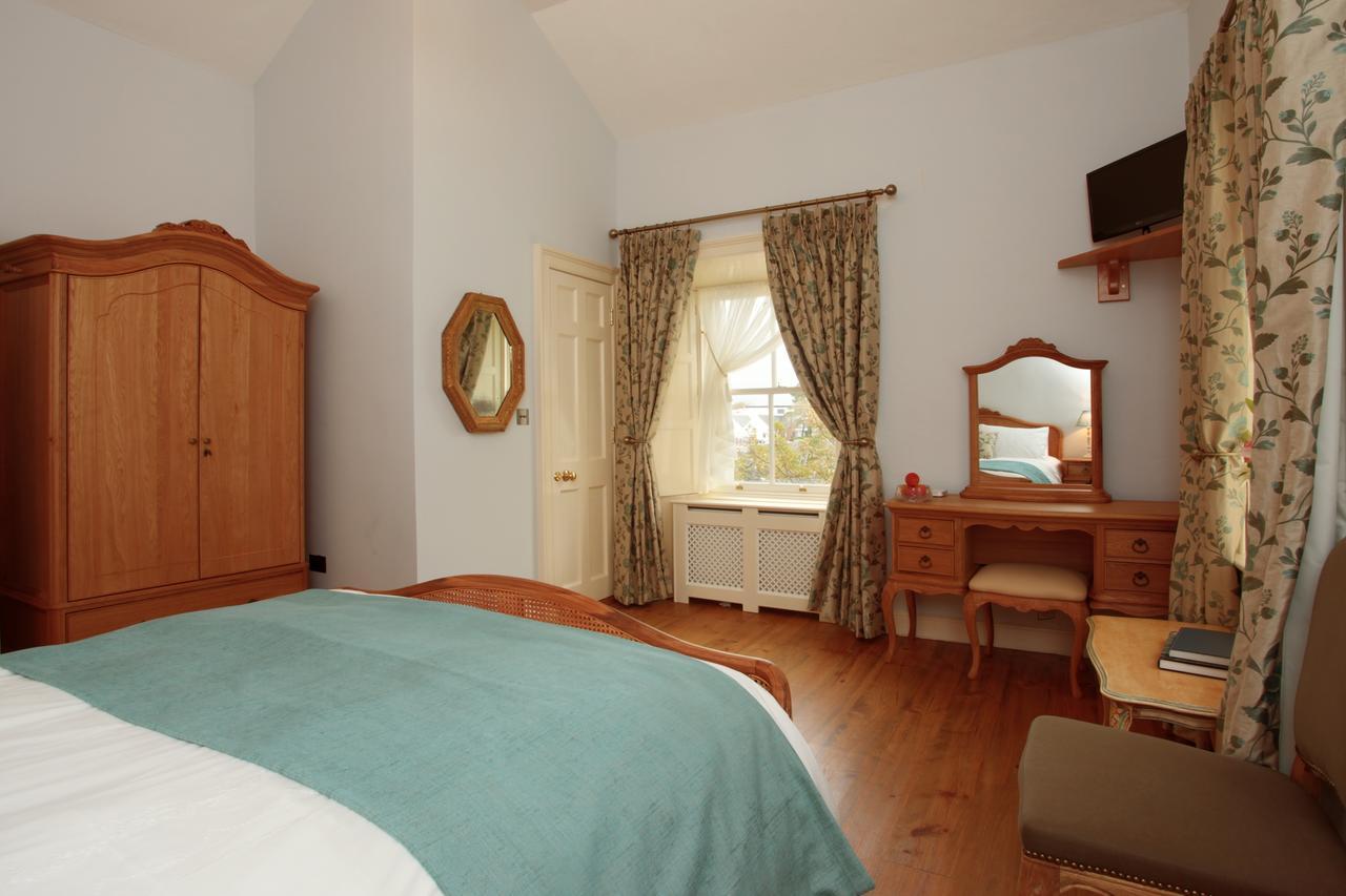Corrib House Guest Accommodation Galway Exterior foto